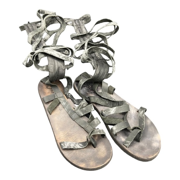 Free People Cynder Gladiator Sandal - Picture 3 of 7